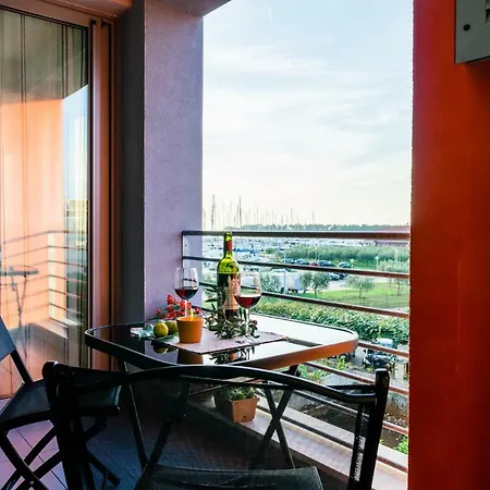 App - 1 * Novigrad Istria